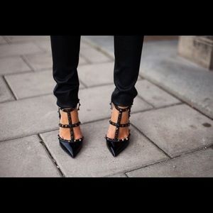 Valentino Rockstud Noir Leather 100mm Pumps 37.5